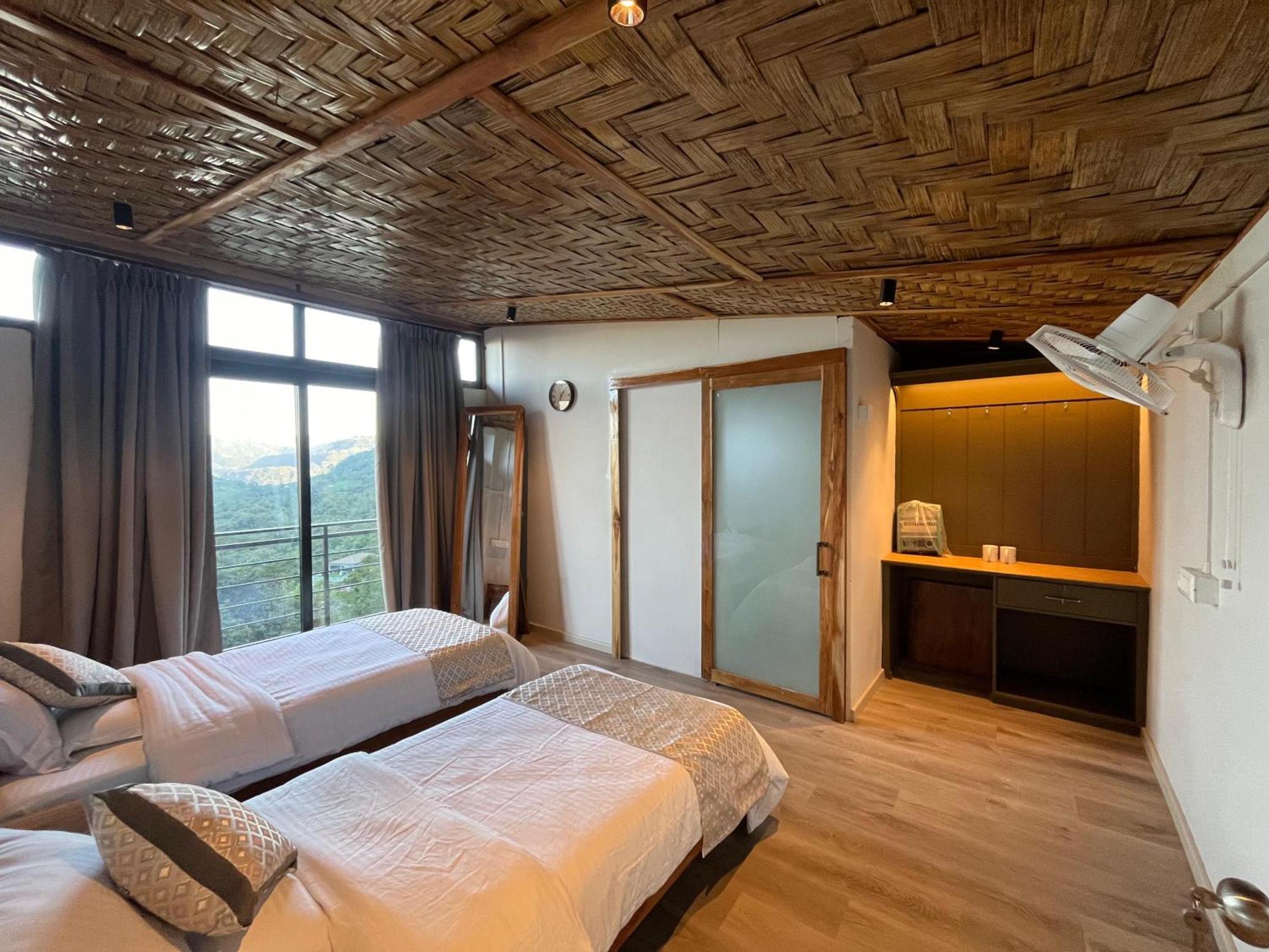 Cave Hill By Ferns Hotel Āīzawl Buitenkant foto