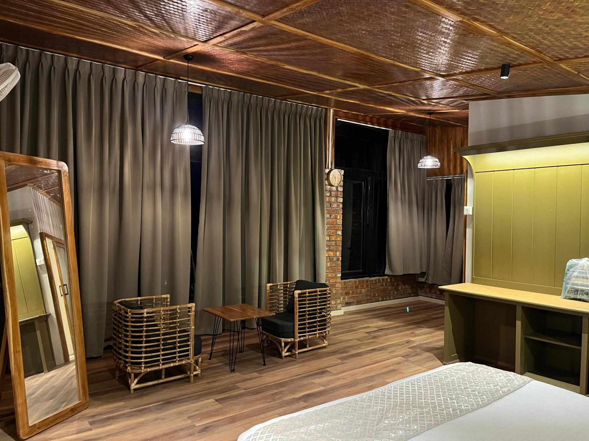 Cave Hill By Ferns Hotel Āīzawl Buitenkant foto